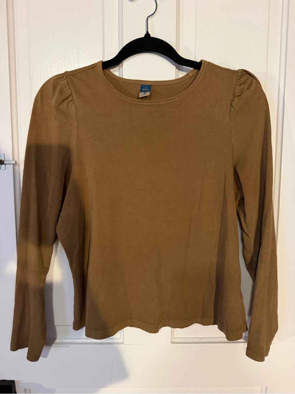 Old Navy Long Sleeve Crewneck Top in Camel Brown
